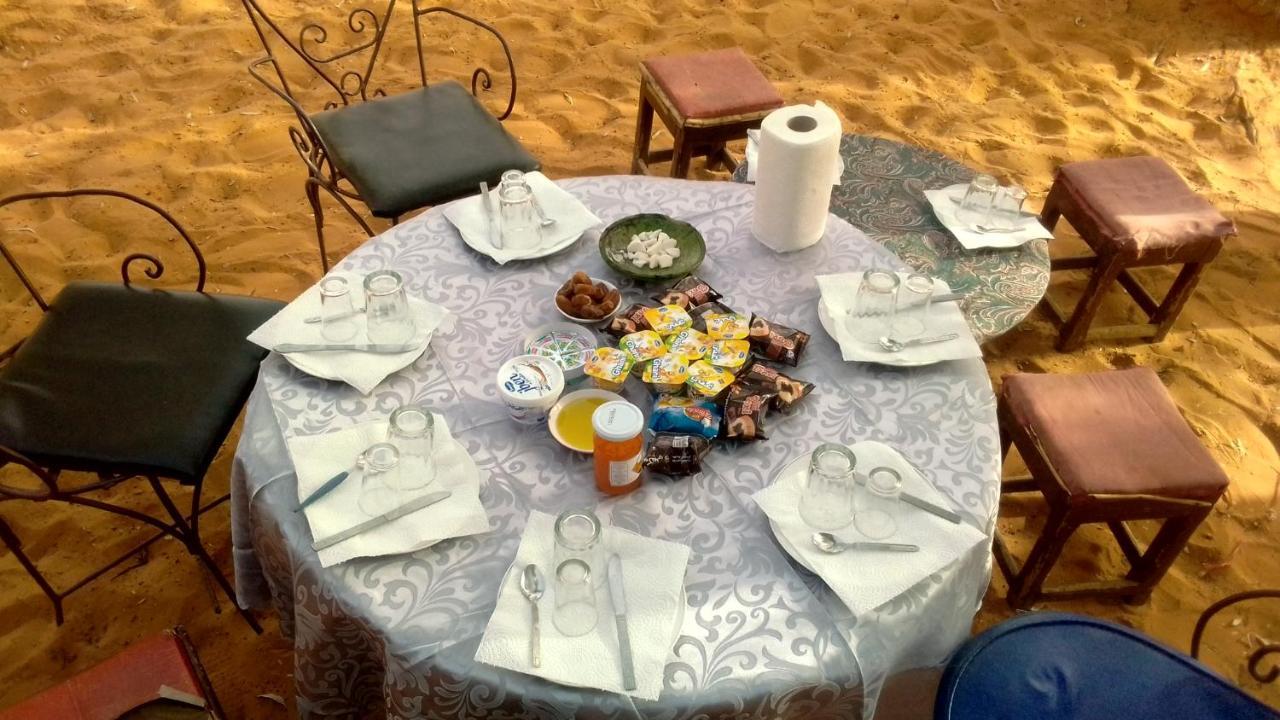 Obira Oasis Merzouga Camp Exteriör bild